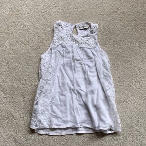 white lace tank top